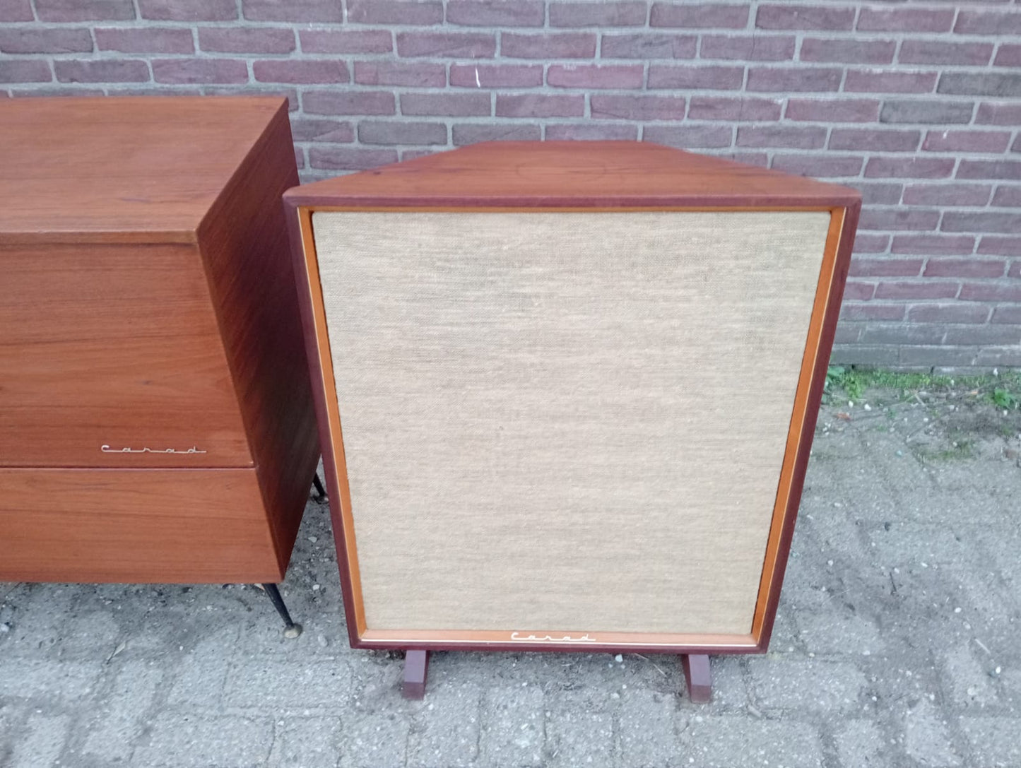 Carad Pro Arte Radiomeubel v2 & Corner 8872 luidsprekers