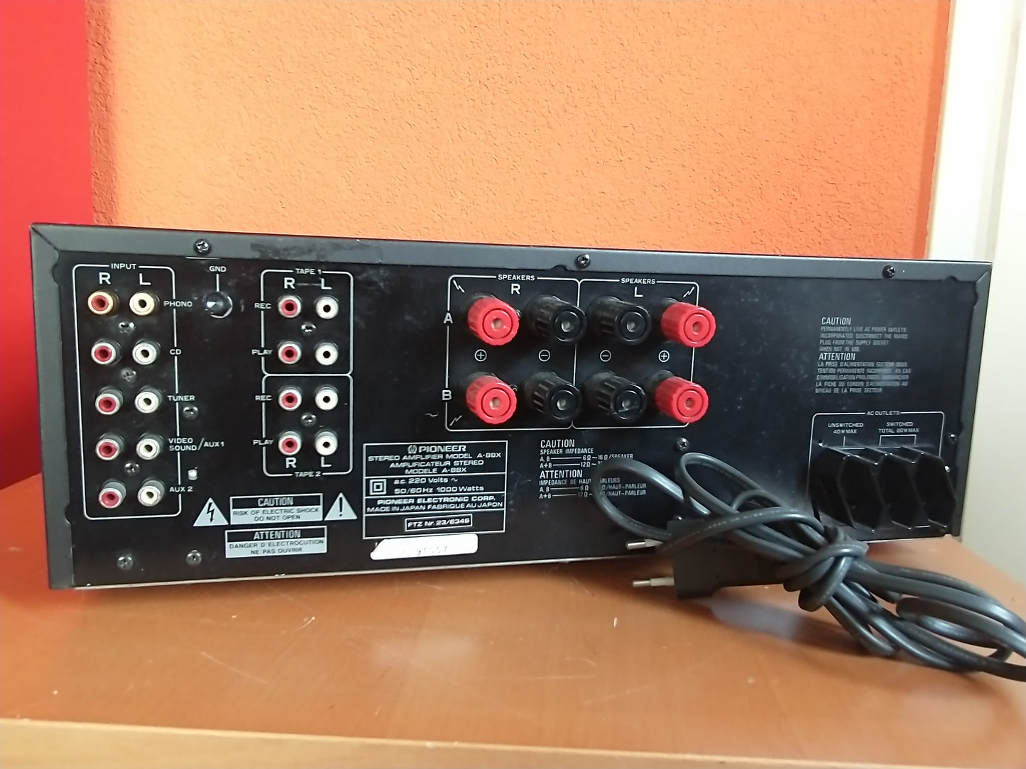 Pioneer A-88X