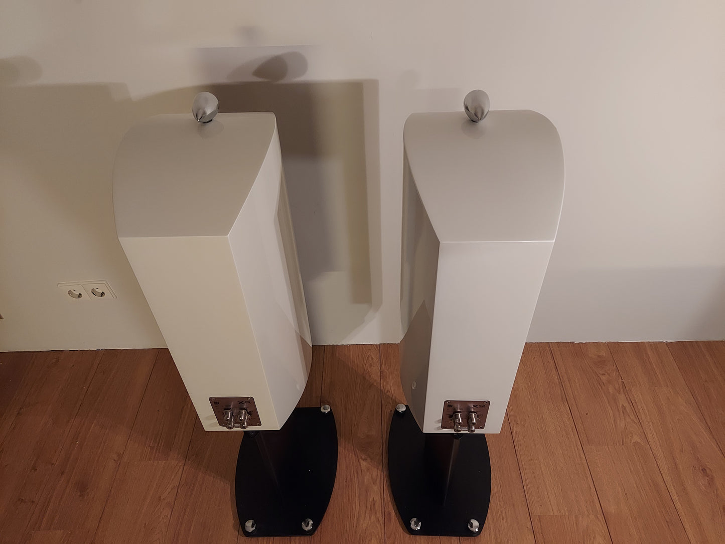 Kef XQ3