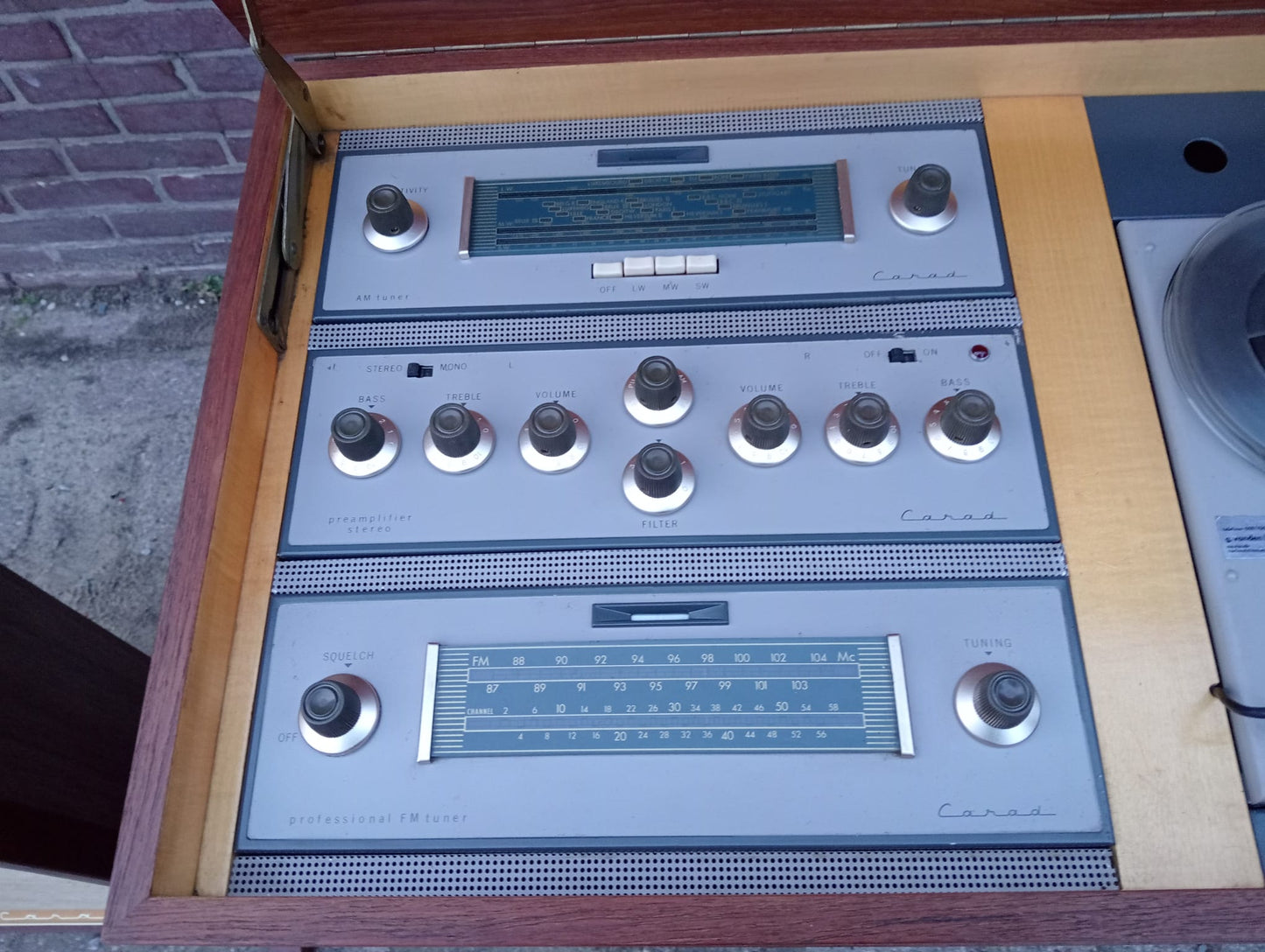 Carad Pro Arte Radiomeubel  v2 & Corner 8872 luidsprekers
