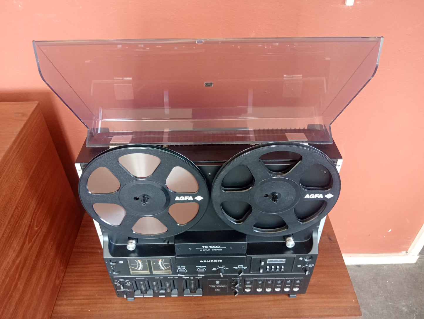 Grundig TS-1000
