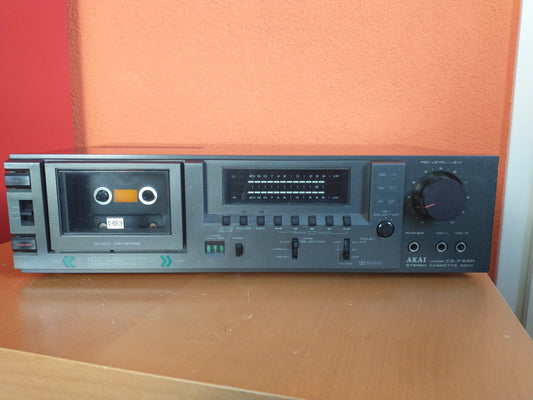 Akai CS-F33R