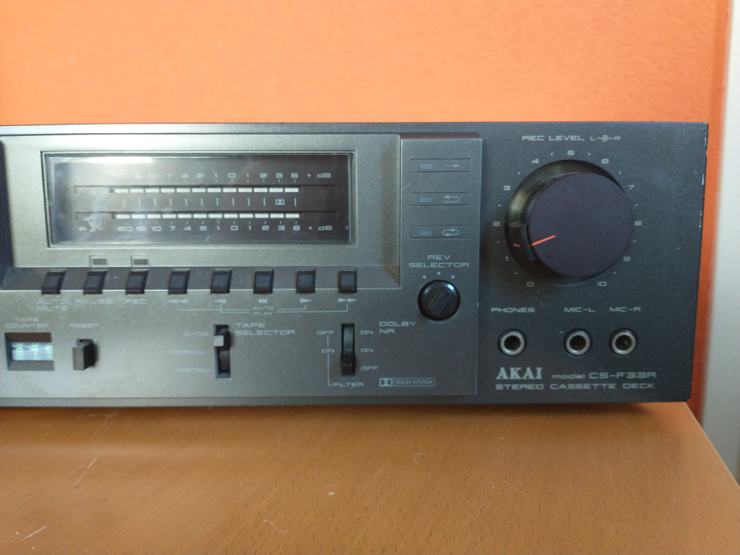 Akai CS-F33R
