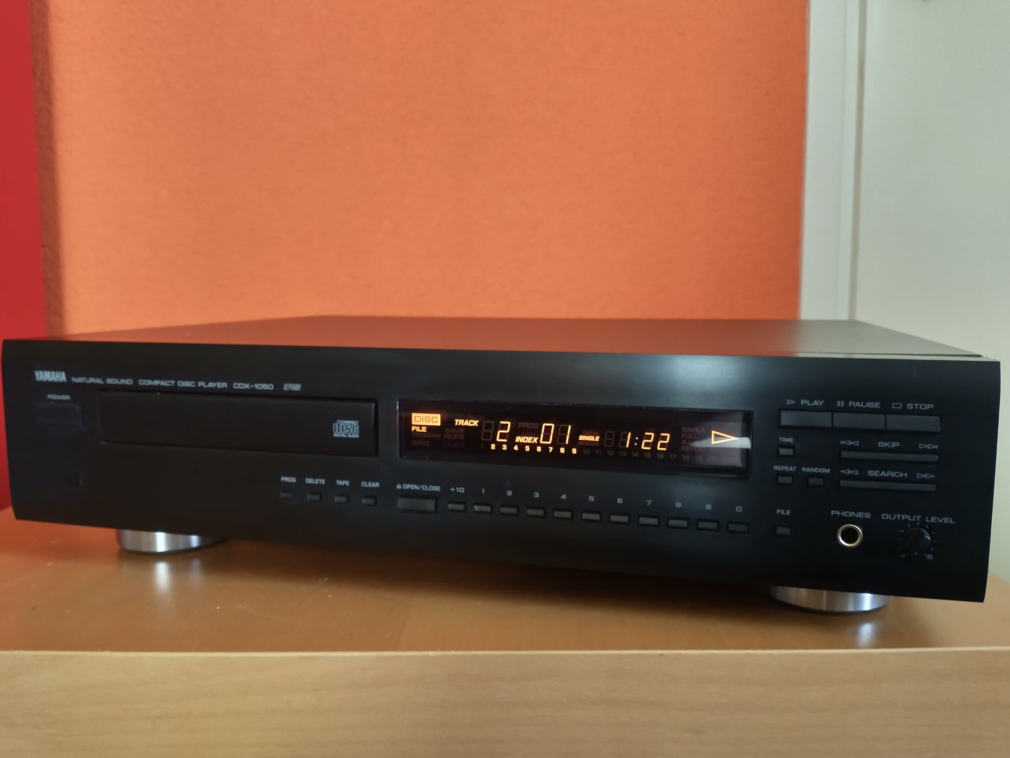 Yamaha CDX-1050