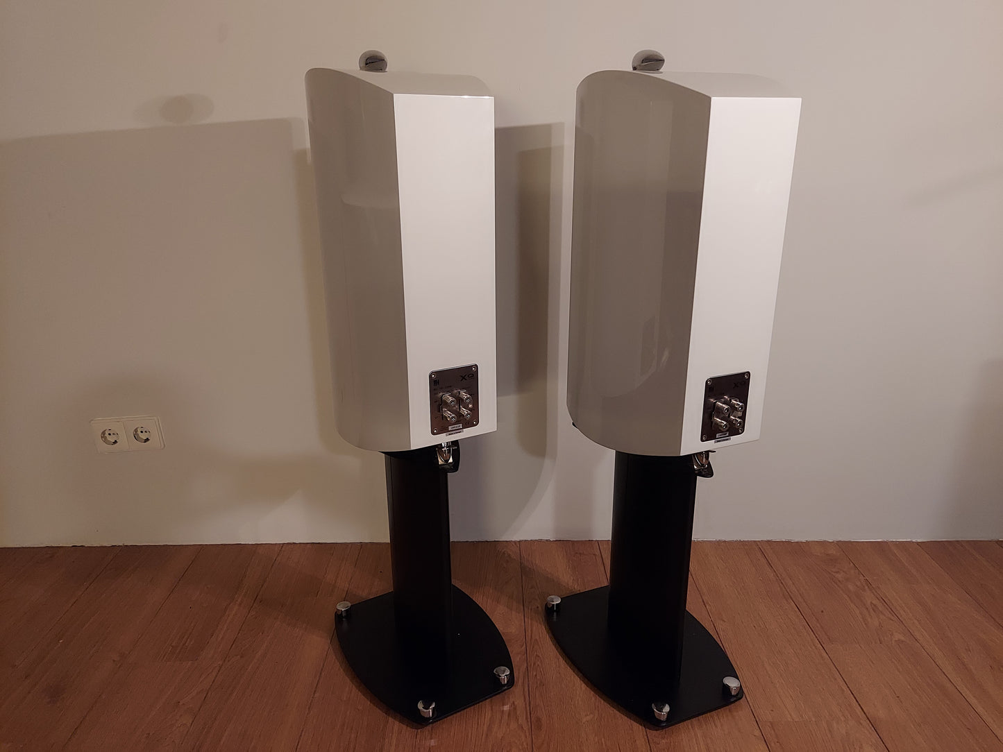 Kef XQ3